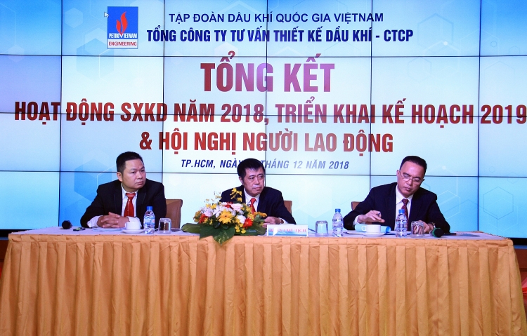 PVE: Càng khó khăn càng quyết tâm, đoàn kết