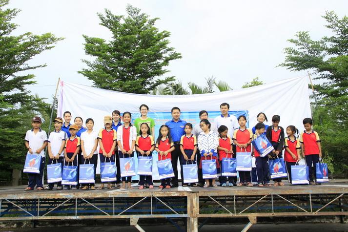 “Ngày vì người bạn ngoại thành”: Thiết thực & ý nghĩa